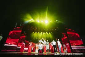 “‘您’是我的眼”全国助残日主题演出震撼感动直抵人心图片