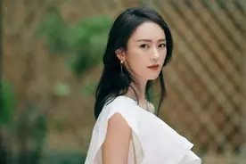 童瑶，就这样改写了她的结局，嫁给富商是她最正确的选择图片