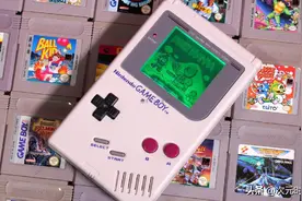 1989年动漫和游戏再次绽放，GAMEBOY和迷你四驱成为主流图片