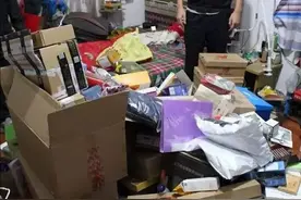 38岁年薪40万海归博士连偷17次快递：“我也控制不住自己”图片