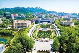 青岛在建的一座大学，规划用地3211亩，奠基三年却没实质进展图片