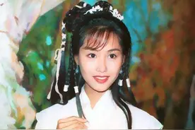 郭靖为何能学会降龙掌，学不会打狗棒法？洪七公：我要吐血了图片