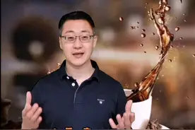 星巴克偷着乐！瑞幸又出事了，上演宫斗戏，31名高管联名要求罢免董事长图片