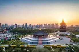 【祖国颂】洛阳春日最繁华，红绿阴中十万家图片