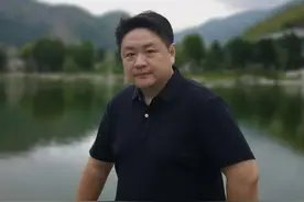 南京大学教授蓝江：论巴迪欧《真理的内在性》中的唯物辩证法图片