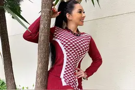 追求体型曲线之美的模特，通过健身实现了目标，拥有健美的身姿图片