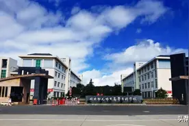 太牛了！《中国教育报》点赞广元这所学校图片