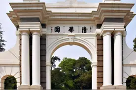 为上清华不惜坚持复读8年，明明精神可嘉，为何却遭骂声不断？图片