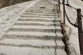 西岳华山：不以登山为目的的人千万不要去图片