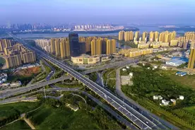 支撑武汉临空副城，发力长江新区副城，打造八大千亿板块图片