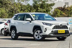 RAV4荣放中控台异响，可能是这些因素导致的，解决方法了解一下图片