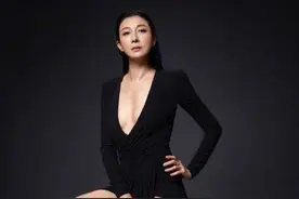 吴绮莉：你最近是不是变胖了，因为你在我心的分量越来越重了图片