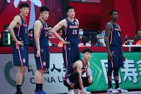 广东队五上五下让其他球队看不到希望，阿联再回归，他们该绝望了图片