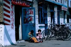 婴儿被“丢弃，送人，抱养”，80后的我，身边真实的“失孤”事件图片