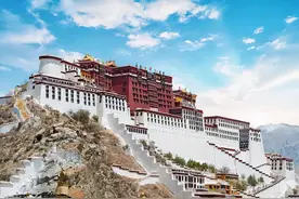 一代情僧仓央嘉措：被押解去北京的路上离世，他真正的死因是什么图片