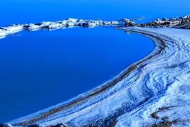 青海一小湖价值12万亿，储藏的盐够全世界吃1000年，军队全天看守图片