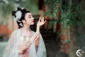 故事：成亲半月没圆房，夫君要从青楼纳妾，我一口答应他却反悔了图片