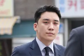 大快人心！李胜利被判有期徒刑3年，犯9项重罪，曾被传唤超20次图片