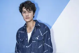 吴克群新歌涉及两性话题，尝试放弃不婚主义，与女友感情稳定图片