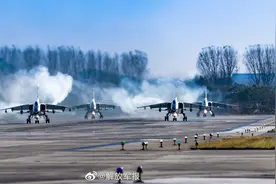 超养眼！战机训练美图来了图片