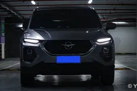 是什么原因让宝马车主买了海马8S，看过照片后，原来颜值那么重要图片
