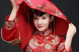 浙江一女子举办汉服婚礼，古色古香令人惊艳，200万网友送祝福图片