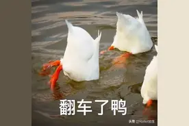涂口红的终极技巧，让你一秒突破颜值上限图片