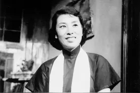 八一厂早期只有22位女明星，但“一个顶俩”，且个个“大有来头”图片