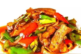 回锅肉（川菜代表之一）图片