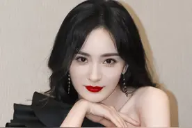 杨幂这甜美妆容真是太长颜值了！4个妆容技巧！约会逛街都好使图片