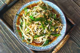 胖人该多吃此菜，低脂低热量，一盘不到5元钱，口感酸爽有滋味图片