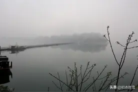 早秋烟雨古诗六首赏读：袅袅秋风动，凄凄烟雨繁图片