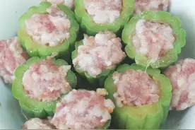 广东客家名菜“酿苦瓜”的秘制做法，家里的保留菜单，夏天必备图片