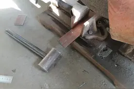 钓友自制钓箱，可以自由调节高度，渔具厂家准备仿制，你说牛不牛图片