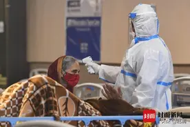 印度疫情失控死亡人数激增 火化需家属自带木柴 连线当地华人：10月灯节恐再大爆发图片