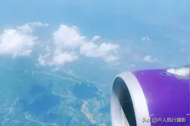 飞机飞过三门峡市上空，秦岭余脉崤山山麓尽收眼底图片