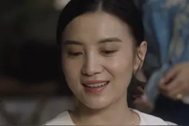 《小舍得》一顿家宴暗潮汹涌，无人在意的后妈才是真正的狠角色图片