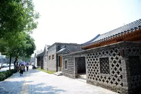 古朴四合院、民国风、新中式建筑，“换脸”后的雍和宫大街来了图片