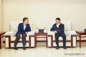 大兴区领导来校调研图片