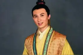 人设不符，演技拉胯，7位娱乐圈“关系户”，有人17部戏都是主角图片