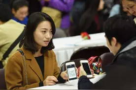 为什么大部分女生相亲都回复慢，字数少，敷衍不积极，那么高冷图片