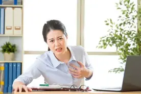 有时候你觉得自己的心脏砰砰乱跳，这不是心动，这是疾病图片