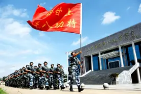 天兵文化丨上甘岭上那面旗！图片
