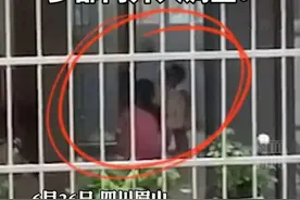 女孩45秒被妈妈扇9耳光：不能控制情绪的父母，毁掉的是所有人图片
