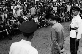 他“掐死”小萝卜头获赏50元，解放后去自首，公安局：既往不咎图片