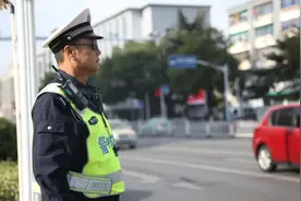 “最美辅警”候选人｜郑基春：一心为民，忠诚可靠的交通安全卫士图片