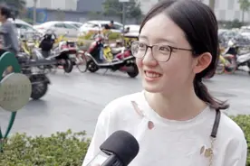大学里许多女生都单身，却没有人追？学姐回复：太扎心了图片