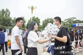 每一科都接近满分，高考状元们为何成绩这么优秀？这些特质很重要图片