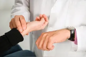 为啥有人摸不到脉搏？图片