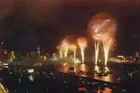 香港回归，让英军“下岗”的交接指挥官谭善爱，转业后过得怎样？图片